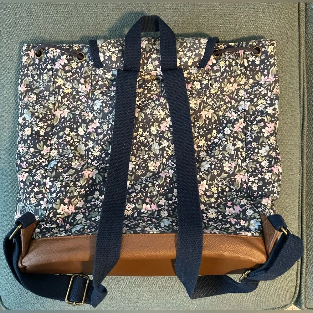 Candie's Navy/Multi Floral Canvas/Faux Leather Trim Cargo Backpack